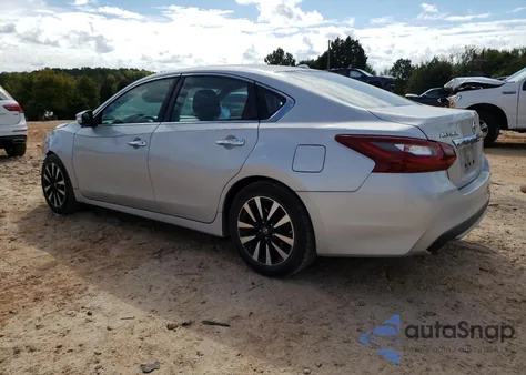 2018 Nissan Altima 2.5 z USA, uszkodzony, nr VIN 1N4AL3AP7JC169771